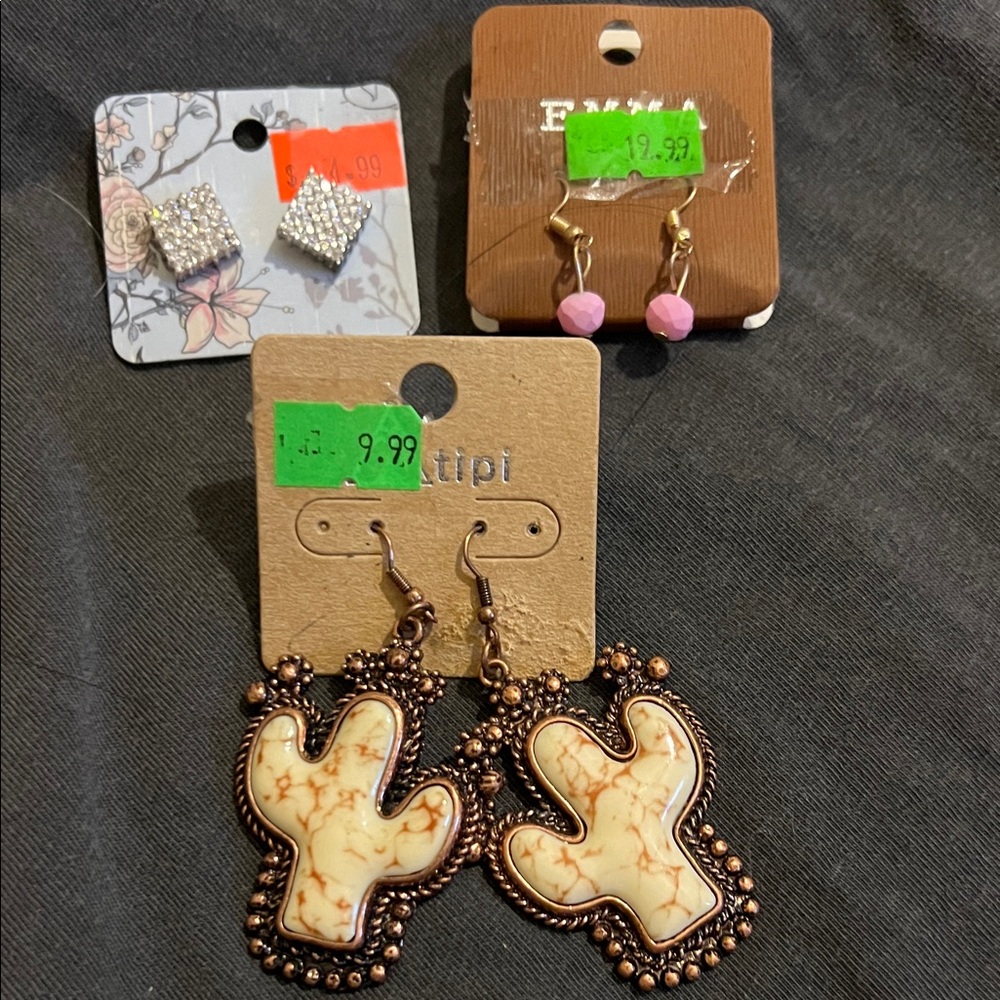 Earring set